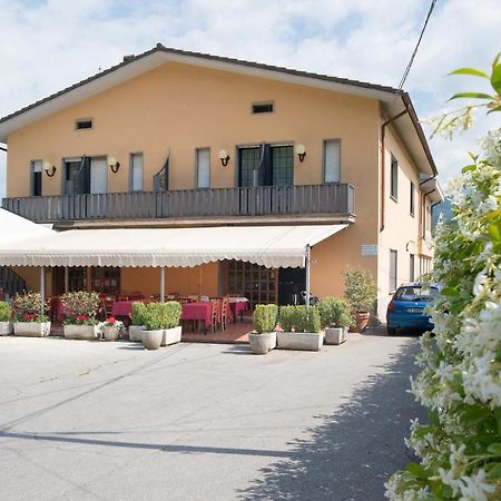 Hotel Tre Castelli Gallicano Luaran gambar